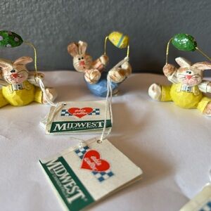 Eddie Walker resin set of 3 bunnies vintage collectible Easter spring decor